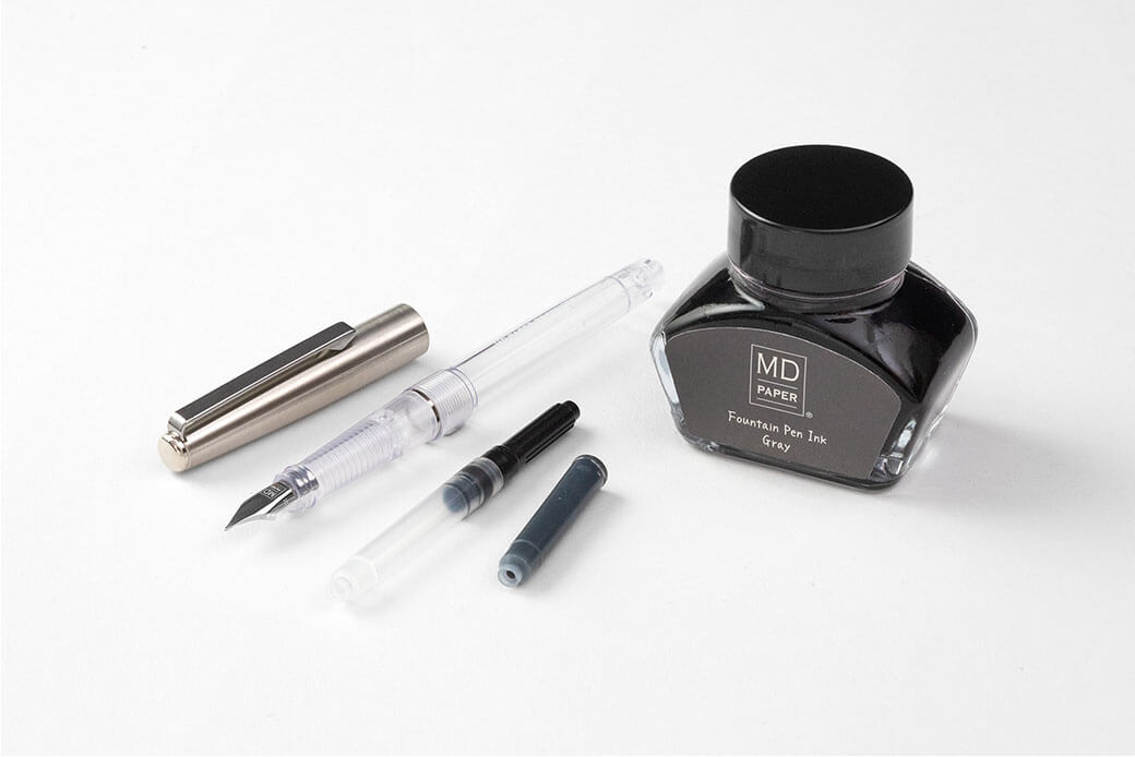 MIDORI 70th Limited Edition MD Fountain with Bottled Ink image